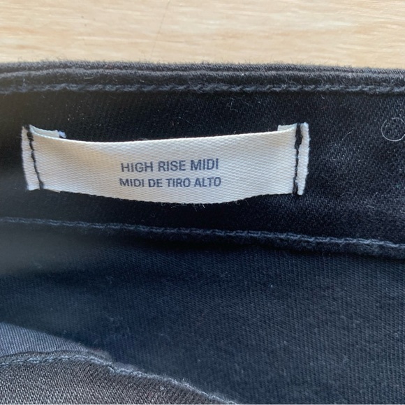 HIGH RISE MIDI SHORT Black Size 2 26 waist/4’’inseam - Picture 3 of 8